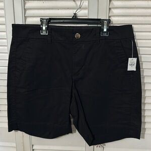 NWT—Old Navy Women’s shorts-Black